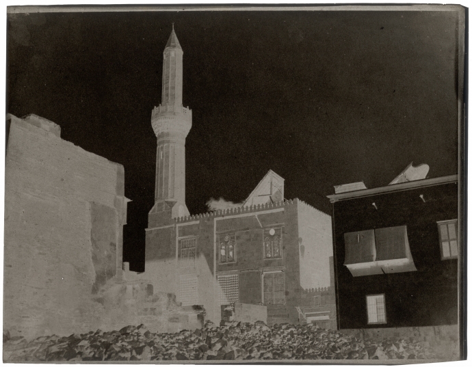 John Beasley GREENE (American, born in France, 1832-1856) Ottoman minaret, Cairo, 1854-1855 Waxed paper negative 24.7 x 31.5 cm